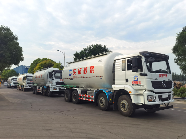 一分信任，十分責(zé)任，中集凌宇粉罐車交付六年老客戶！