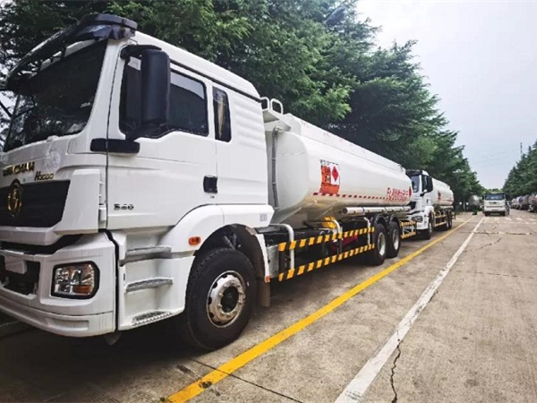 海外發(fā)車！中集凌宇實力交付，“量身定制”贏得市場贊譽！